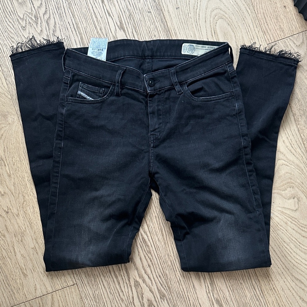 Diesel Men's Dark Black Skinny Jeans